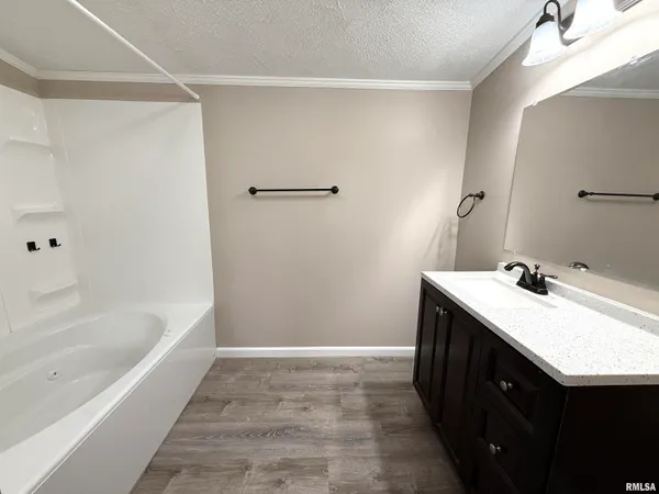 $64,000 | 1537 Zellerman Avenue, Quincy, IL 62305