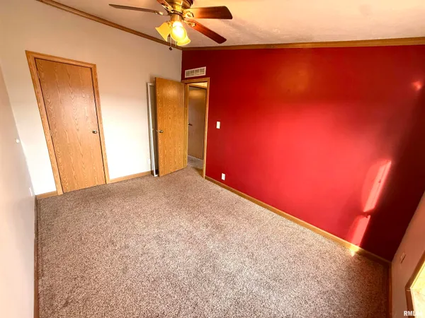 $64,000 | 1537 Zellerman Avenue, Quincy, IL 62305