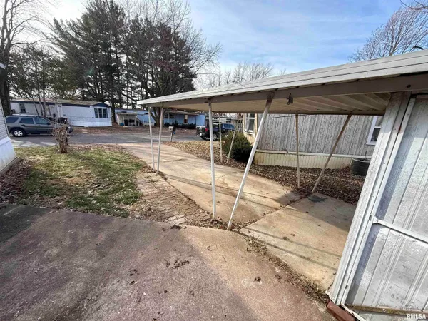 $64,000 | 1537 Zellerman Avenue, Quincy, IL 62305