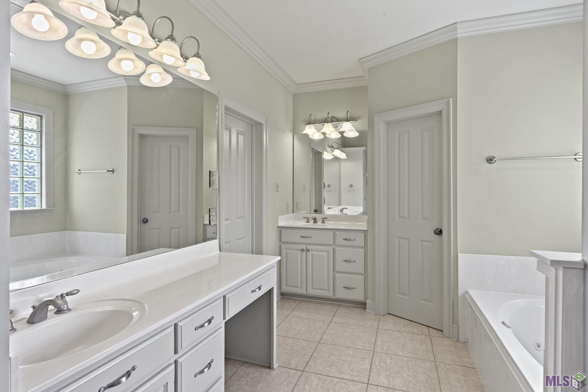 10606 Oak Bend Drive Baton Rouge, LA 70809 - Photo 12 of 25