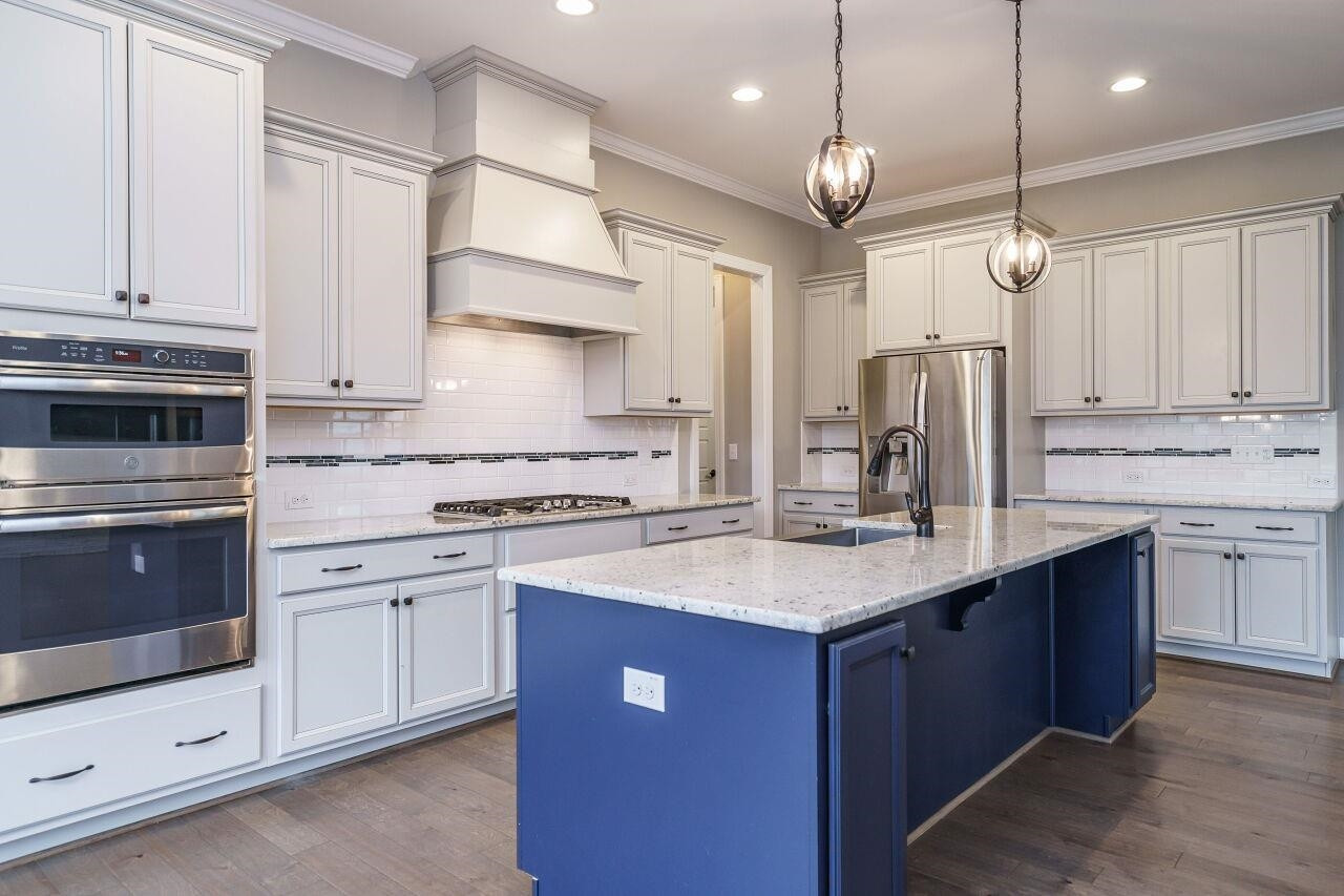 1721 Banks View Drive Raleigh, NC 27603 - Photo 10 of 68 Kitchen
