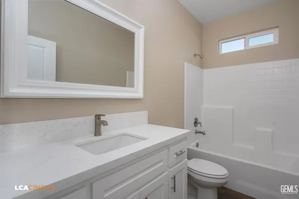 $439,990 | Undisclosed Address, Shafter, CA 93263