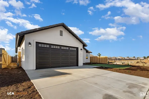 $439,990 | Undisclosed Address, Shafter, CA 93263