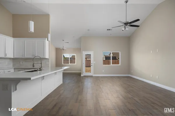 $439,990 | Undisclosed Address, Shafter, CA 93263