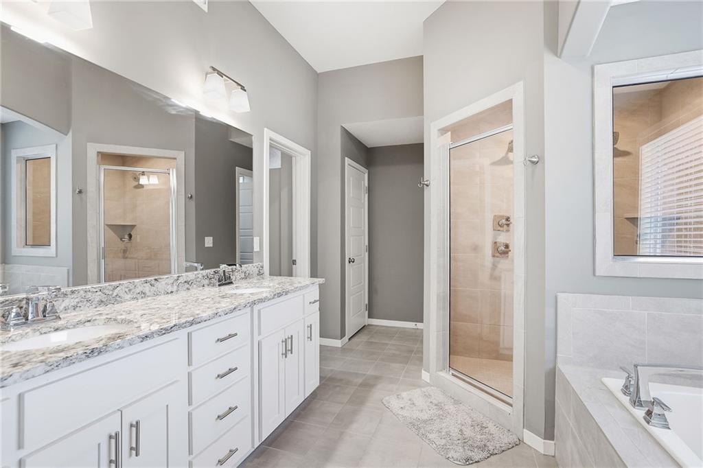 9161 Green Road Lenexa, KS 66227 - Photo 40 of 56