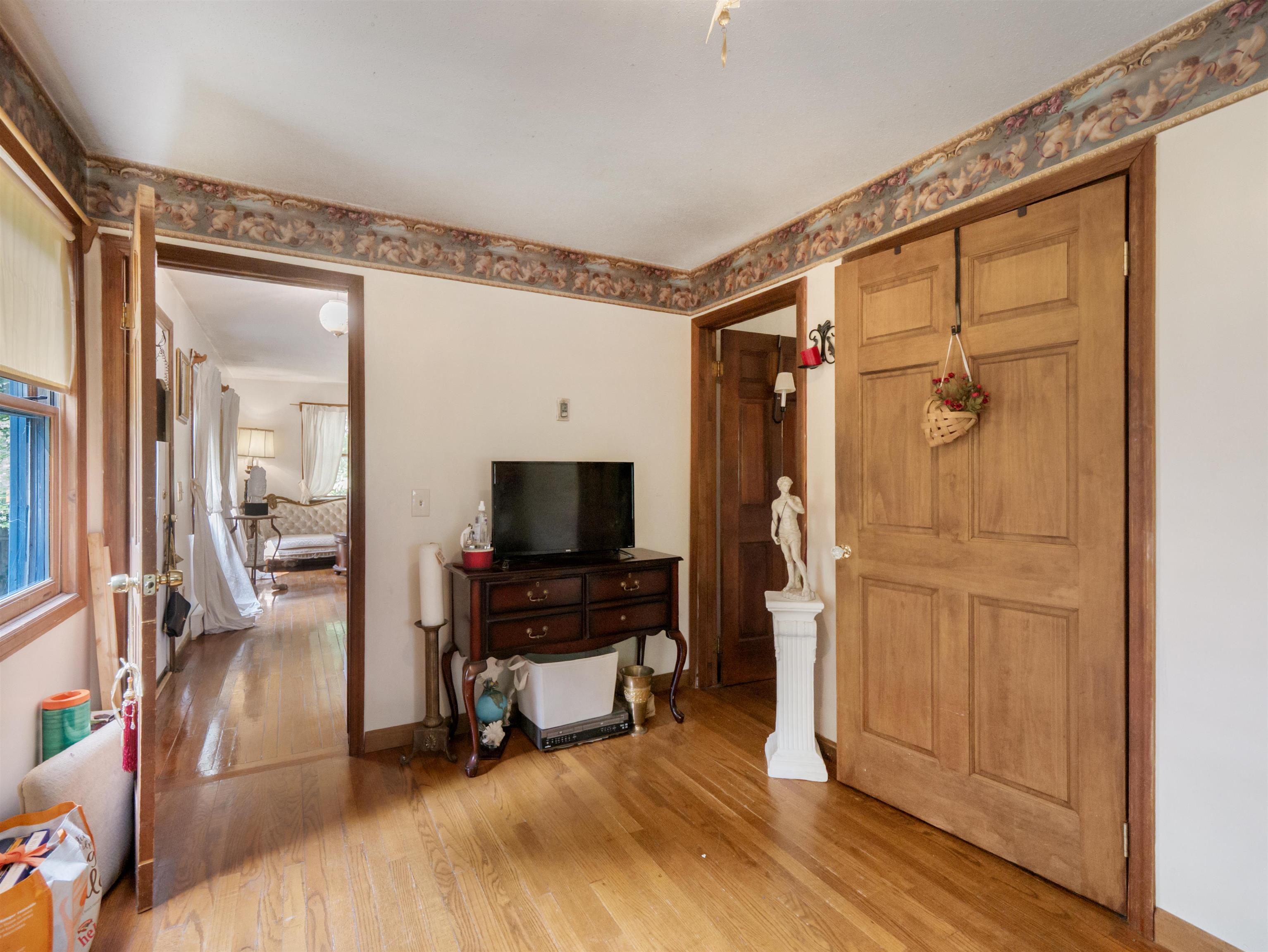 292 Ledgemere Point Hubbardton, VT 05732 - Photo 13 of 26