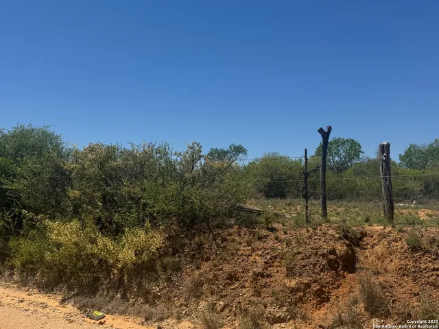 $124,900 | 0 Kyote, Bigfoot, TX 78005