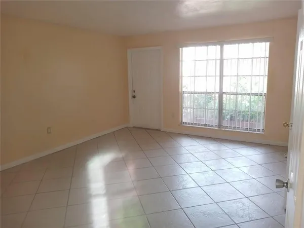 $1,900 | Undisclosed Address, Sunrise, FL 33313