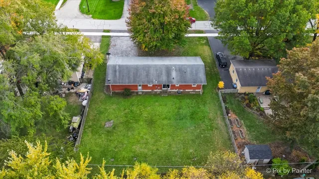 $309,999 | 175 Calkins Drive, Sugar Grove, IL 60554