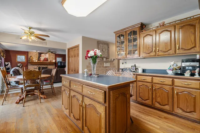 $499,900 | 23810 South Saddle Creek Drive, Manhattan, IL 60442