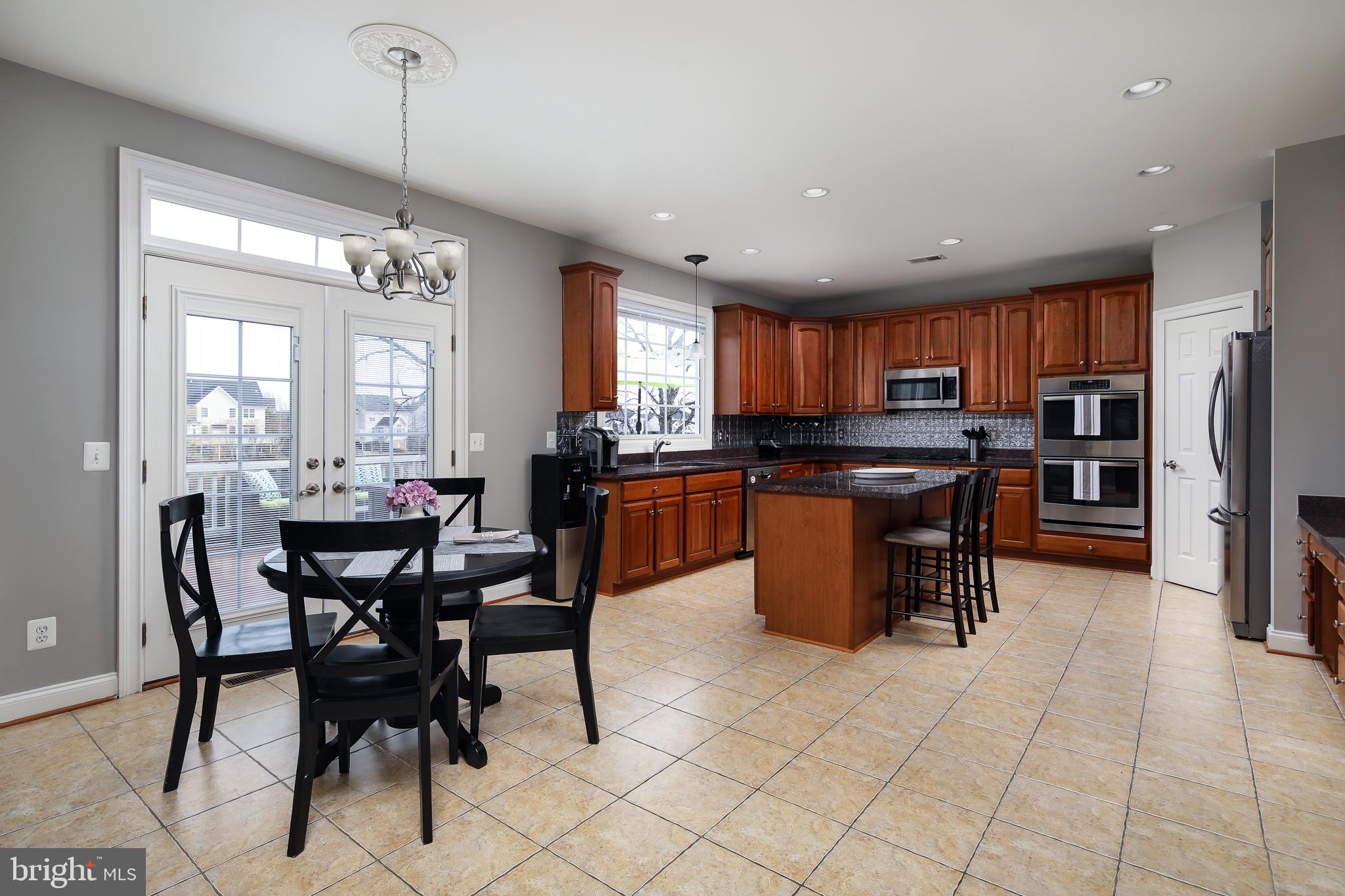 5449 Sherman Oaks Court Haymarket, VA 20169 - Photo 11 of 43