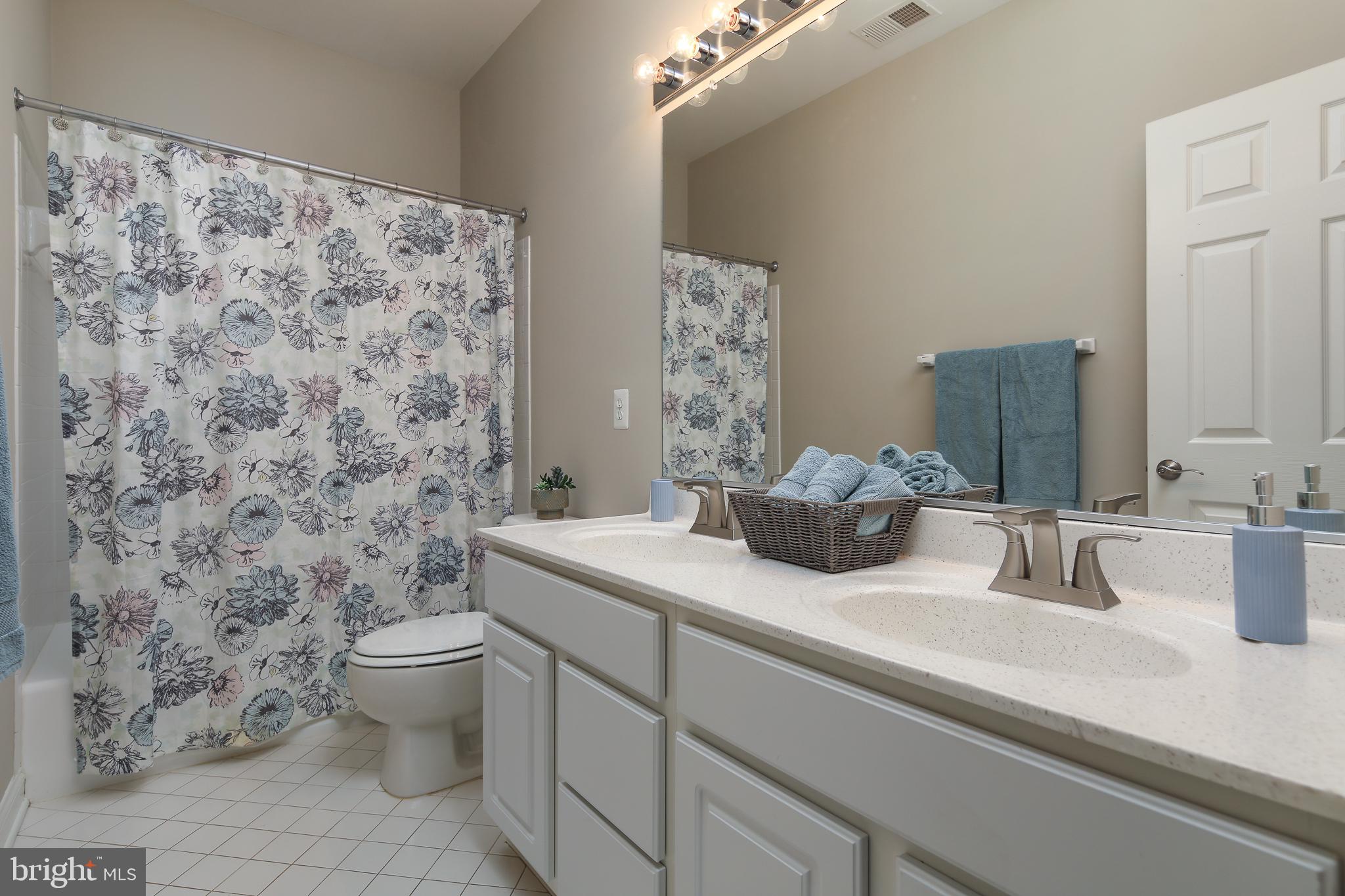 5449 Sherman Oaks Court Haymarket, VA 20169 - Photo 27 of 43