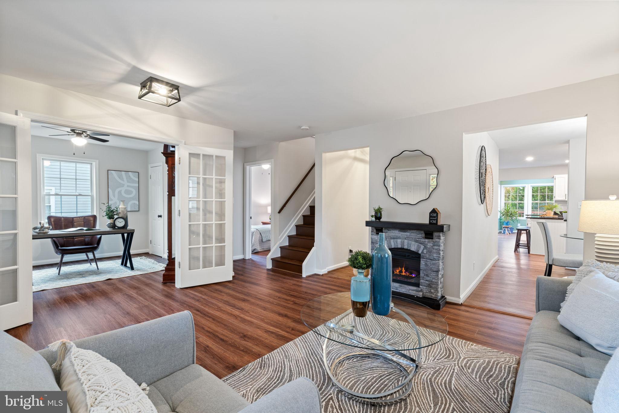 4009 Roberts Road Fairfax, VA 22032 - Photo 3 of 60 Inviting open space with modern charm.