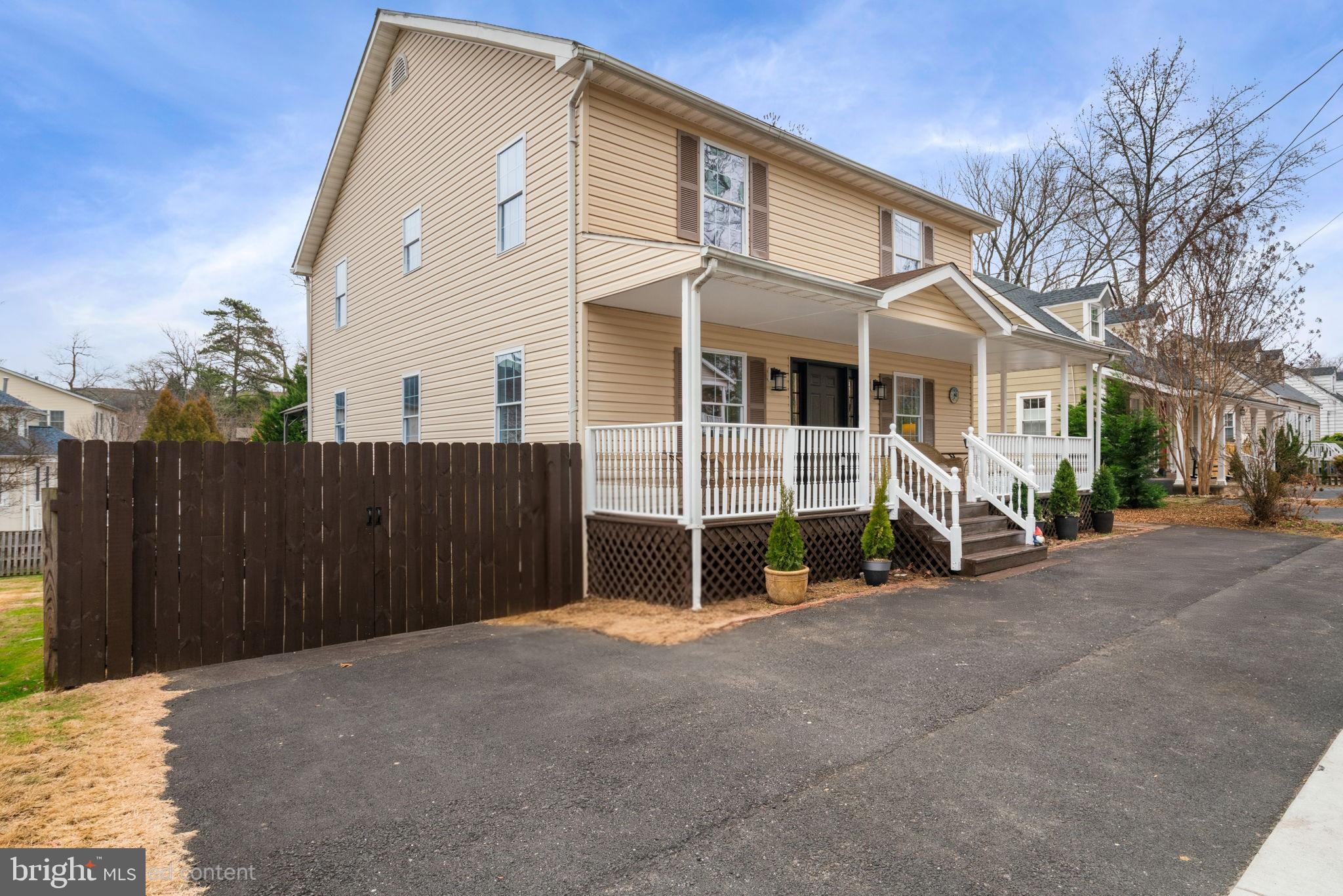 4009 Roberts Road Fairfax, VA 22032 - Photo 52 of 60 Charming home with Front & Back Driveway.