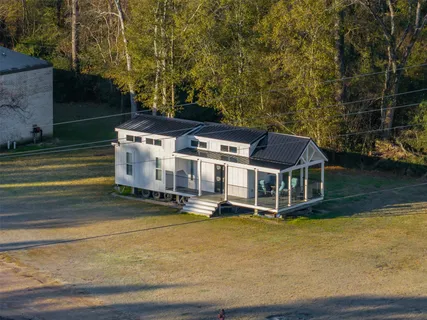 $1,999,990 | 2001 Farm To Market Road 356, Onalaska, TX 77360