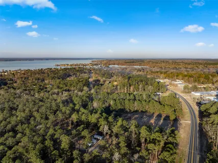 $1,999,990 | 2001 Farm To Market Road 356, Onalaska, TX 77360
