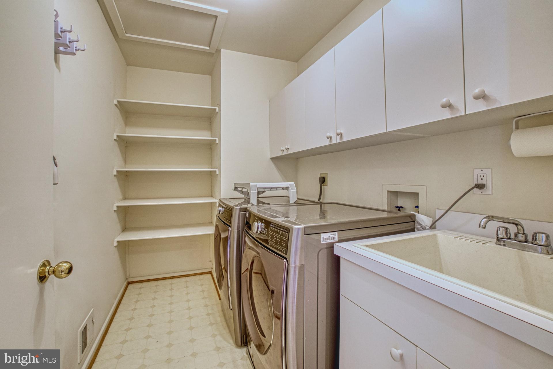 11502 Hemingway Drive Reston, VA 20194 - Photo 25 of 48