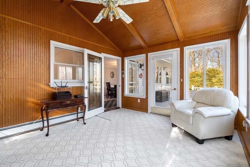 225 Podunk Road Sturbridge, MA 01566 - Photo 12 of 42