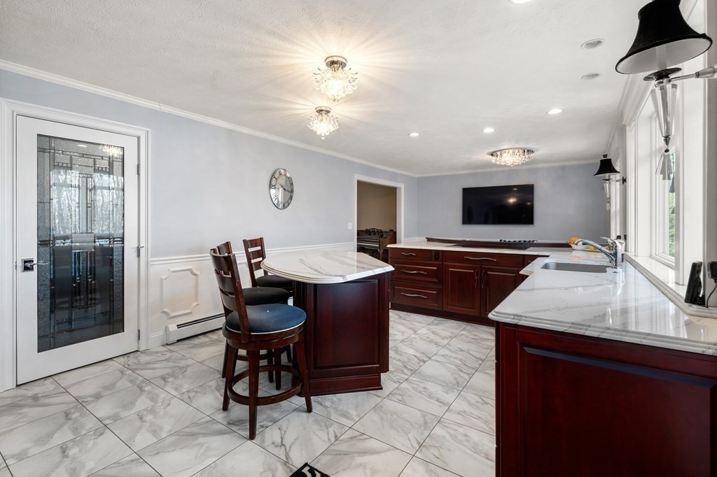 225 Podunk Road Sturbridge, MA 01566 - Photo 15 of 42