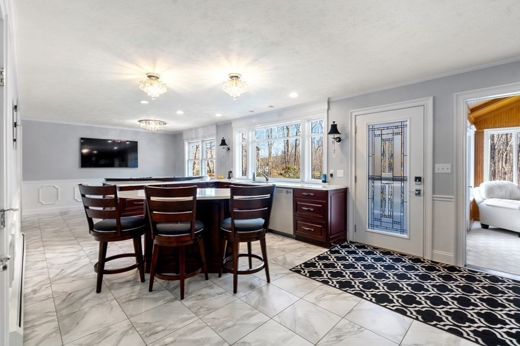 225 Podunk Road Sturbridge, MA 01566 - Photo 16 of 42