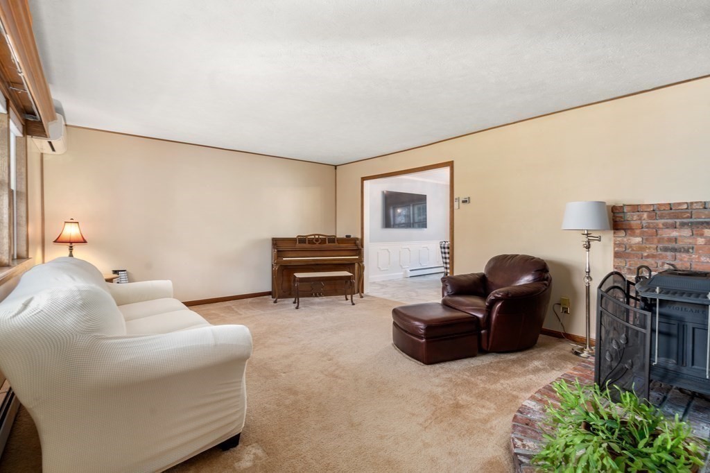 225 Podunk Road Sturbridge, MA 01566 - Photo 25 of 42