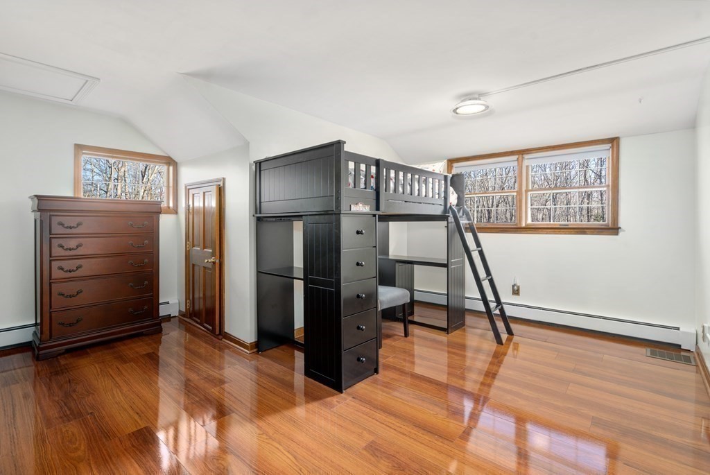 225 Podunk Road Sturbridge, MA 01566 - Photo 36 of 42