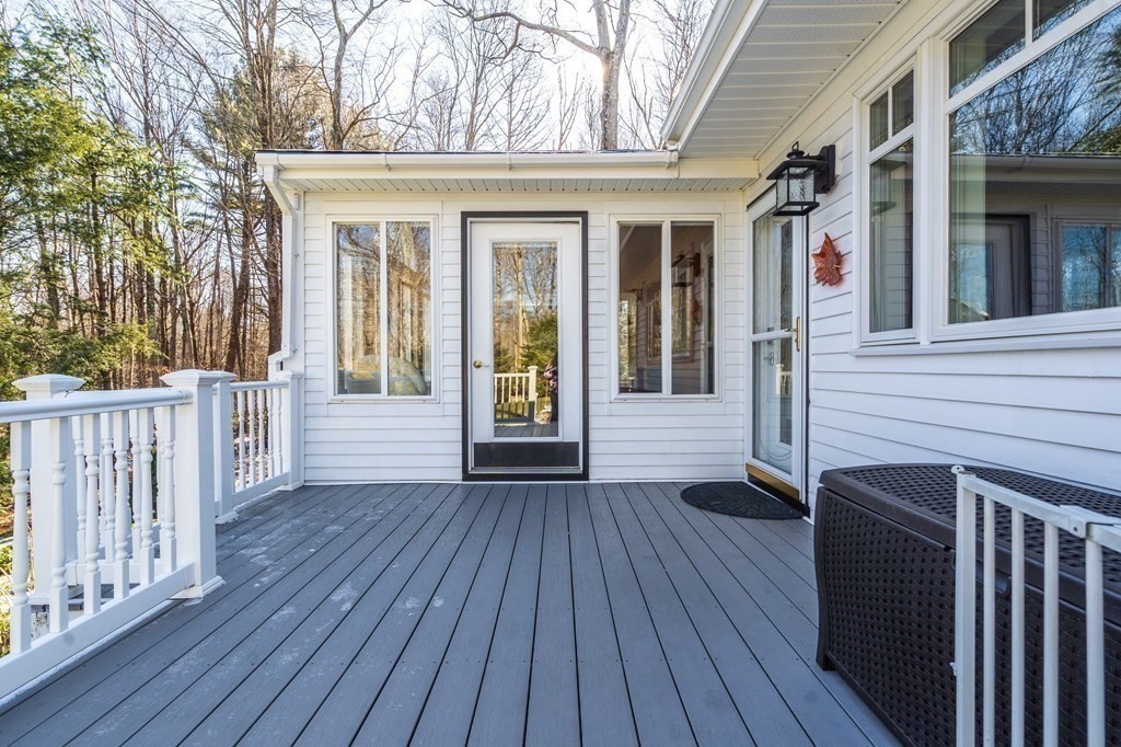 225 Podunk Road Sturbridge, MA 01566 - Photo 10 of 42