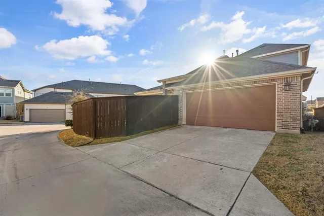 $823,900 | 2812 Orchid Street, Carrollton, TX 75007