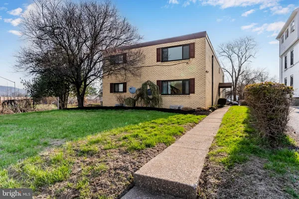 $575,000 | 3643 North Front Street, Harrisburg, PA 17110