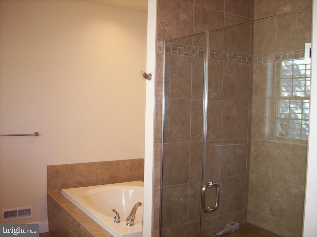 3004 Weaver Road, Unit 21 Lititz, PA 17543 - Photo 10 of 14