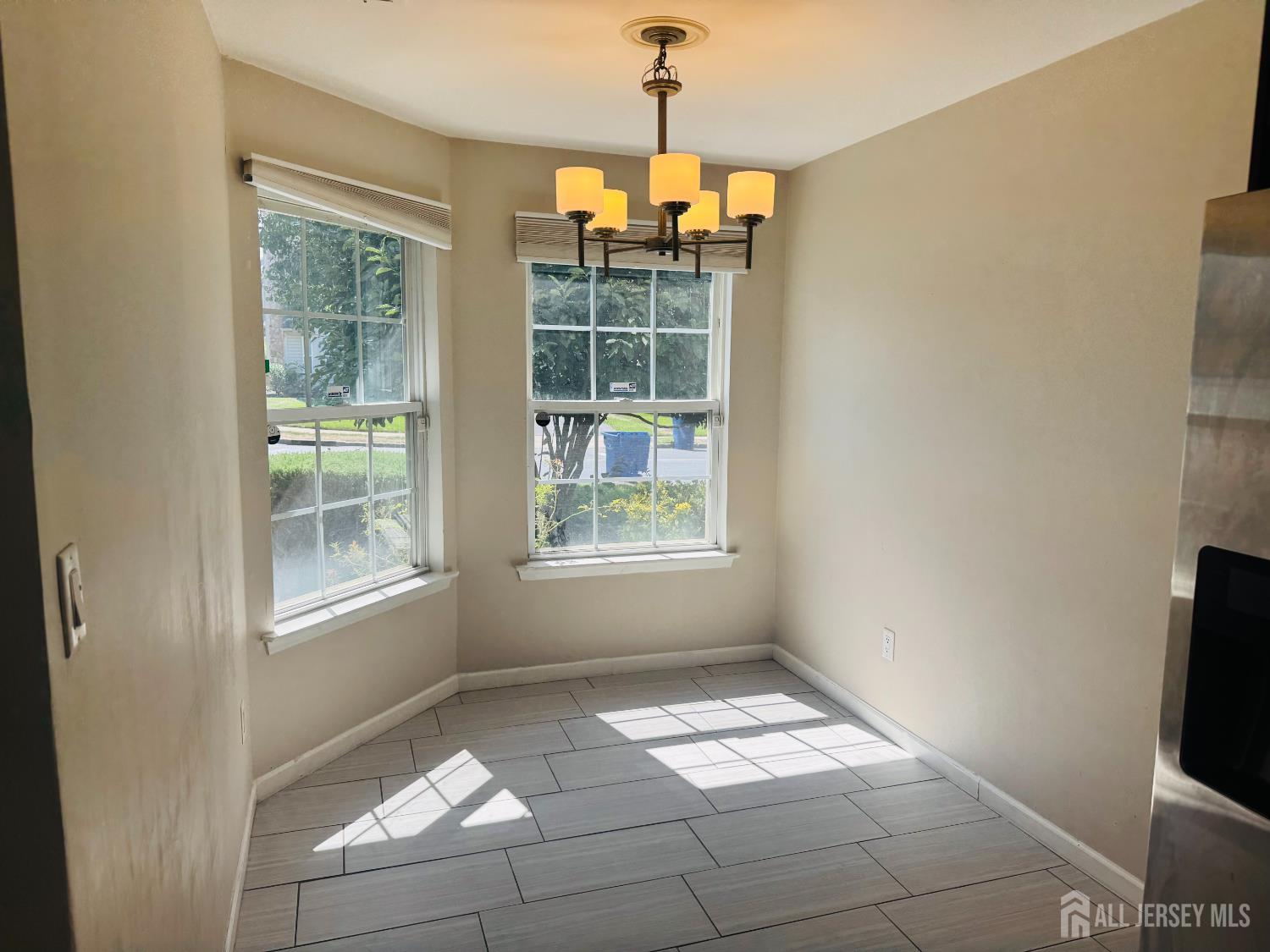 171 Nebula Road Piscataway, NJ 08854 - Photo 4 of 19