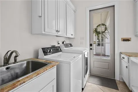 $675,000 | 459 Camden Park Drive, Covington, LA 70435