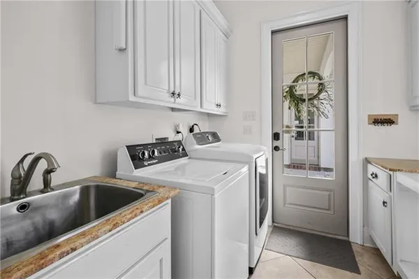 $675,000 | 459 Camden Park Drive, Covington, LA 70435