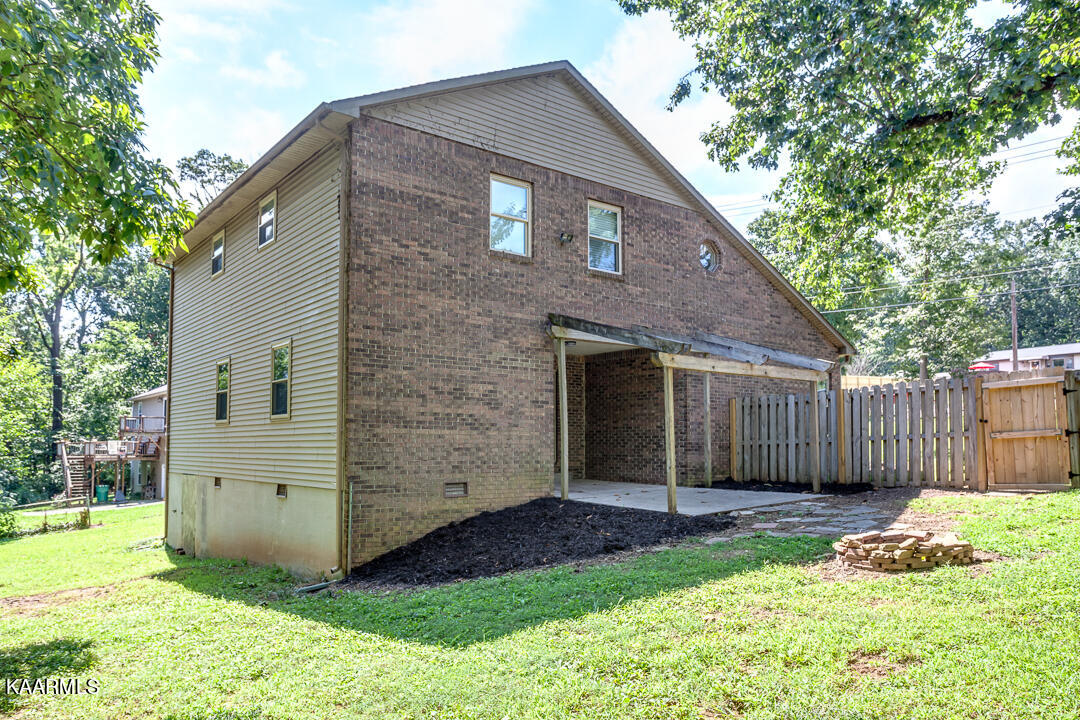 8122 Bell Campground Road Powell, TN 37849 - Photo 36 of 39 041220823-1-8122BellCampgroundRdPowellTN