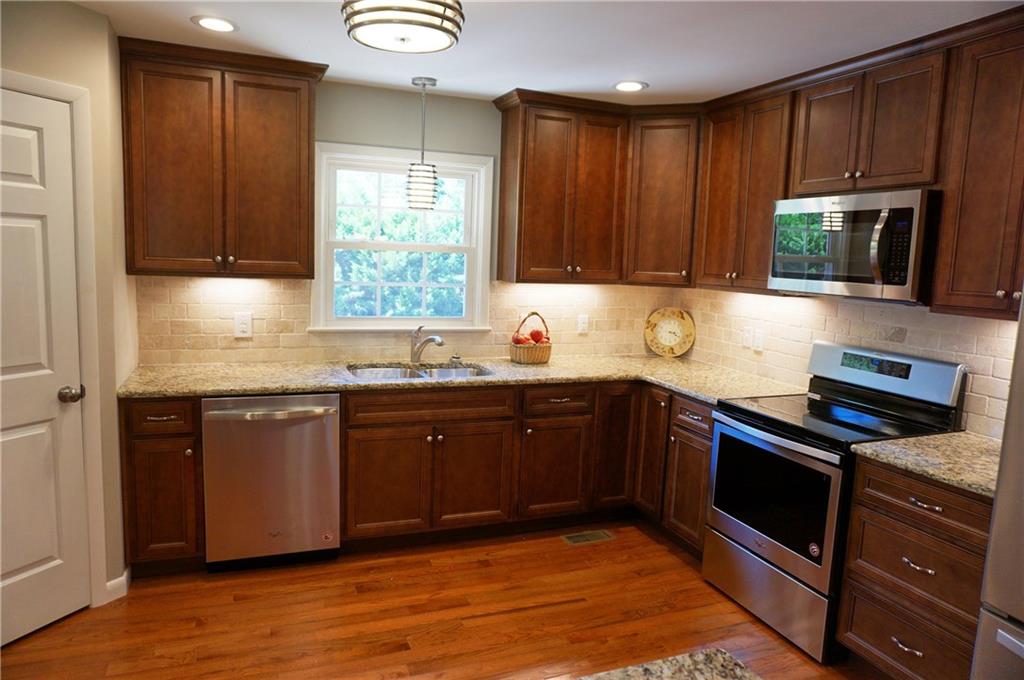 519 Rock Barn Road Northeast Conover, NC 28613 - Photo 12 of 36 Gallery Image 12