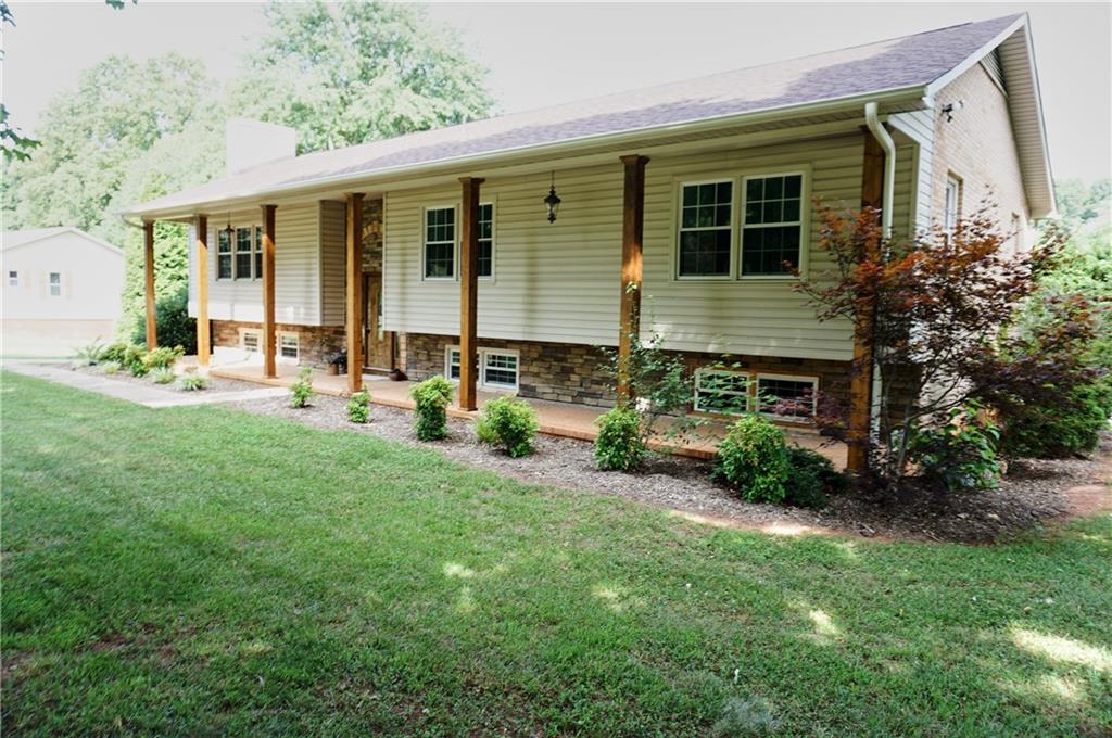 519 Rock Barn Road Northeast Conover, NC 28613 - Photo 34 of 36 Gallery Image 34