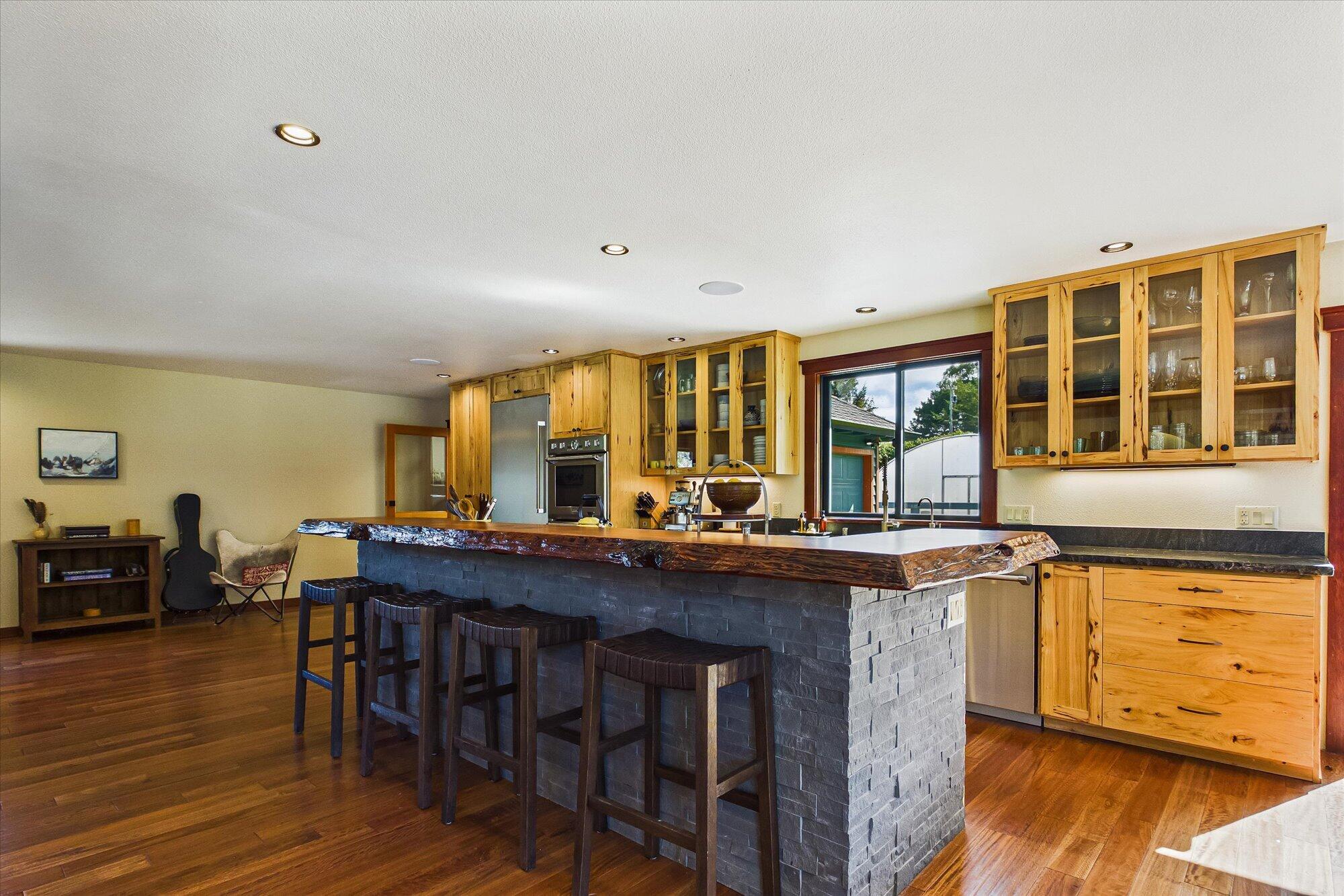 1300 Clam Beach Road McKinleyville, CA 95519 - Photo 29 of 116