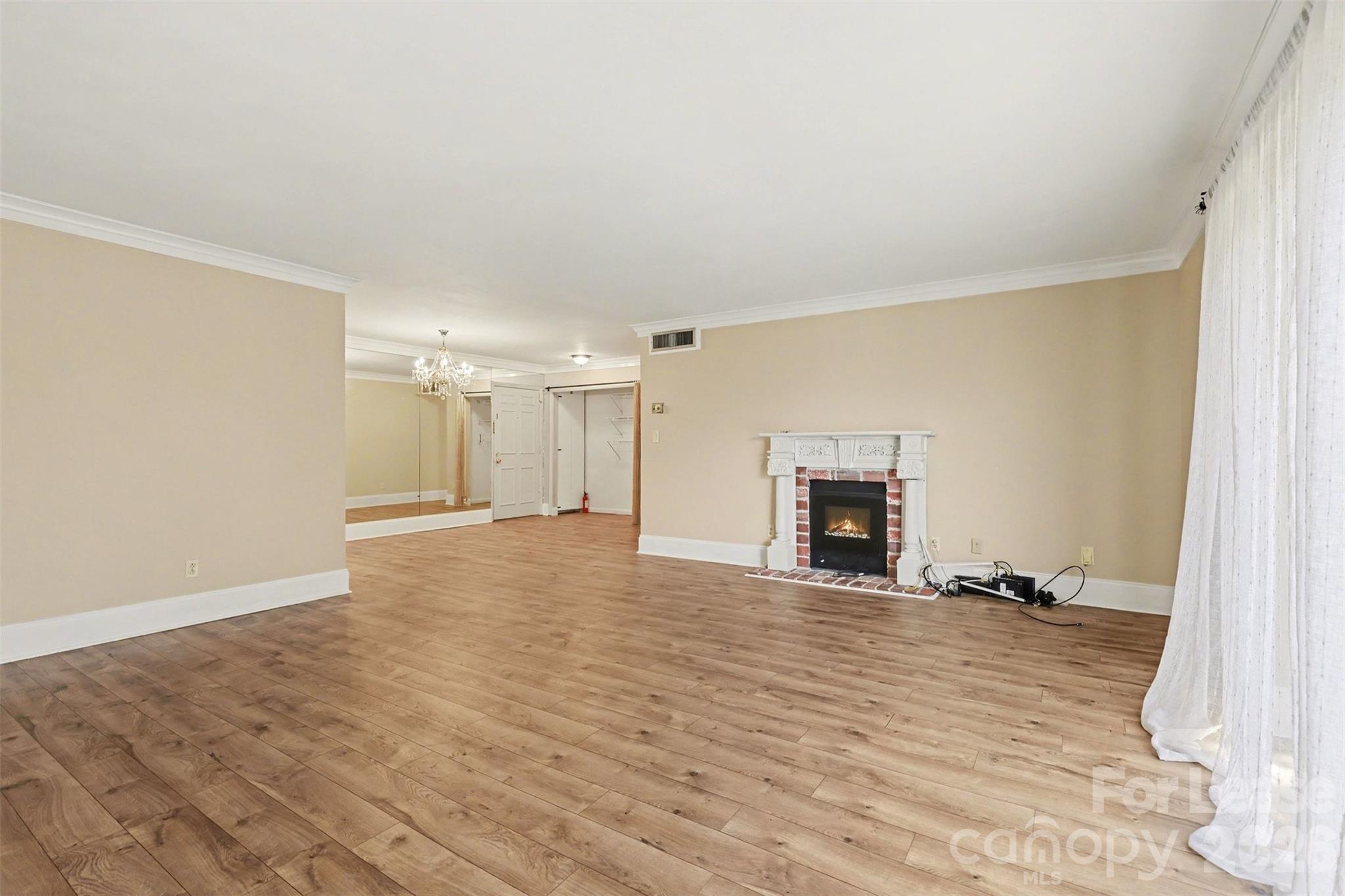 1323 Queens Road, Unit 227 Charlotte, NC 28207 - Photo 8 of 35