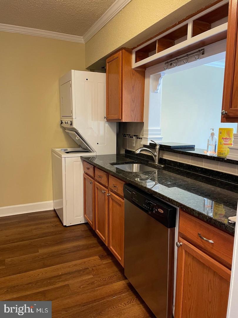 5505 Seminary Road, Unit 2102 Falls Church, VA 22041 - Photo 3 of 11