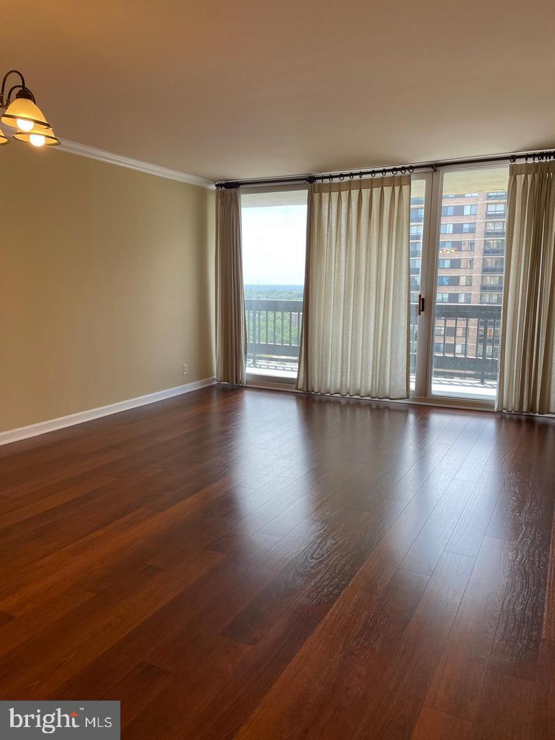 5505 Seminary Road, Unit 2102 Falls Church, VA 22041 - Photo 4 of 11