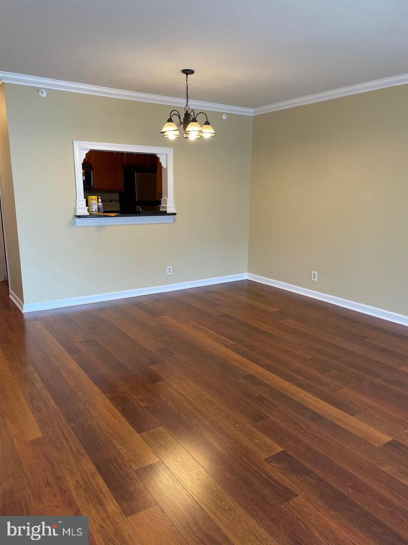 5505 Seminary Road, Unit 2102 Falls Church, VA 22041 - Photo 5 of 11