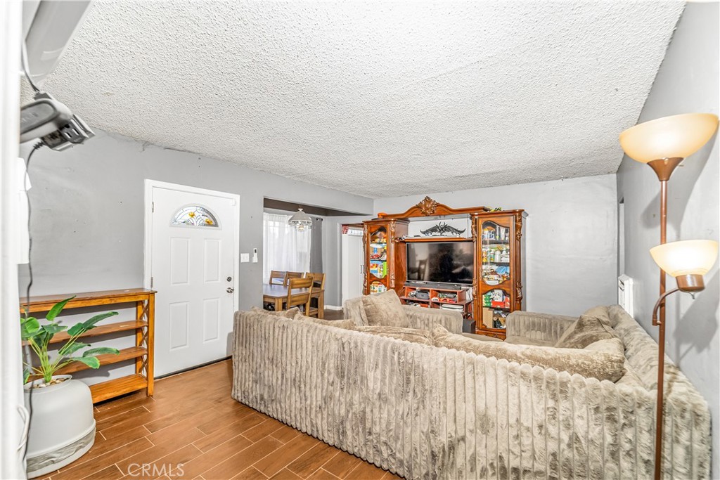 1709 Rialto Avenue Colton, CA 92324 - Photo 7 of 26 a view of a living room