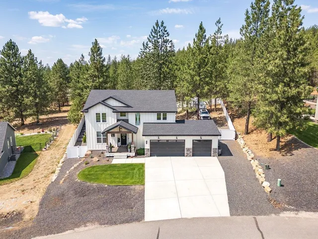 $824,999 | 60849 Westview Drive, Nine Mile Falls, WA 99026