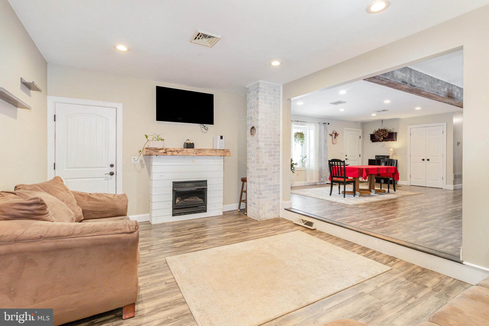 508 Burnt House Road Carlisle, PA 17015 - Photo 22 of 41