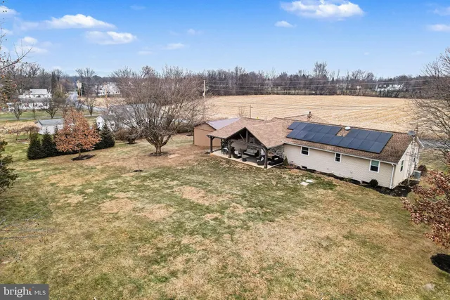 $380,000 | 508 Burnt House Road, Carlisle, PA 17015