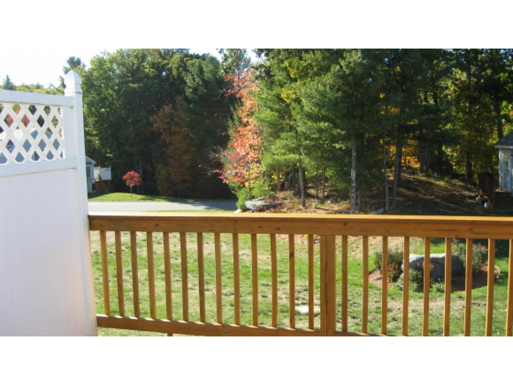 27 Hadleigh Road, Unit 27 Windham, NH 03087 - Photo 9 of 28