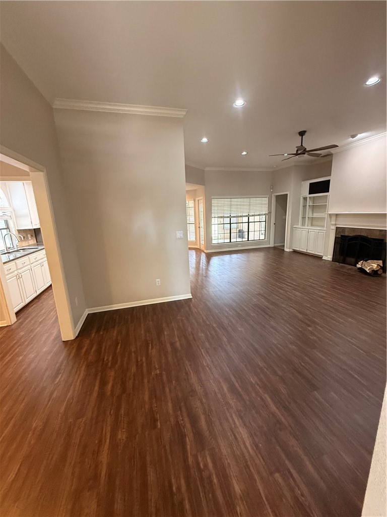 7649 Dallas Street Corpus Christi, TX 78413 - Photo 2 of 23
