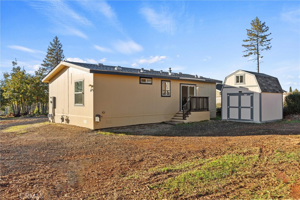 6328 Diamond Paradise, CA 95969 - Photo 23 of 31 a front view of a house with garden