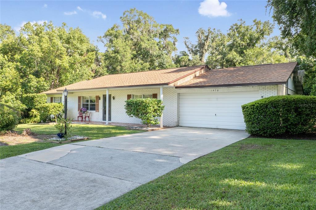 1470 Ridgewood Street DeLand, FL 32720 - Photo 3 of 32 Gallery Image 3