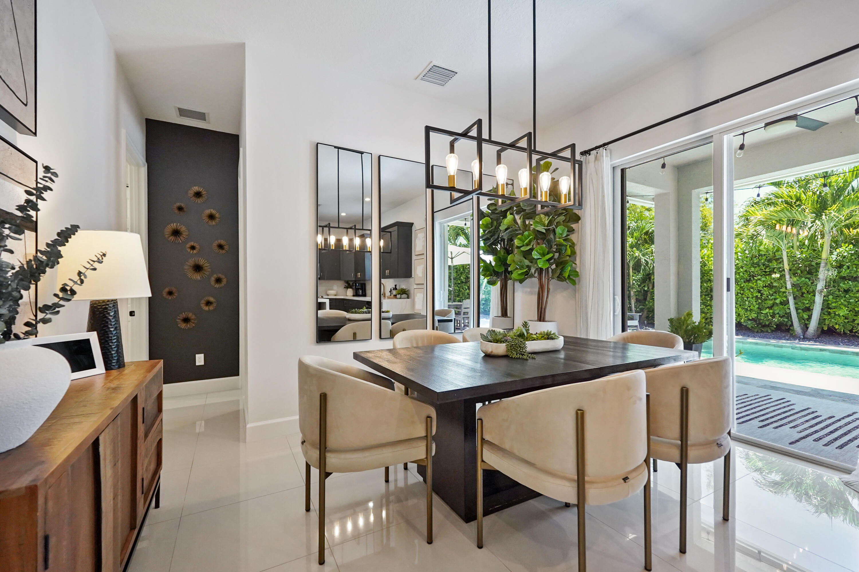 3914 La Rambla Lake Worth, FL 33467 - Photo 12 of 43 09 Dining area 01